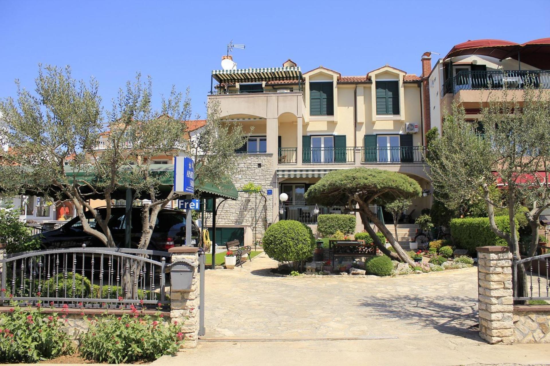 Apartments Zdenka Vodice Zewnętrze zdjęcie
